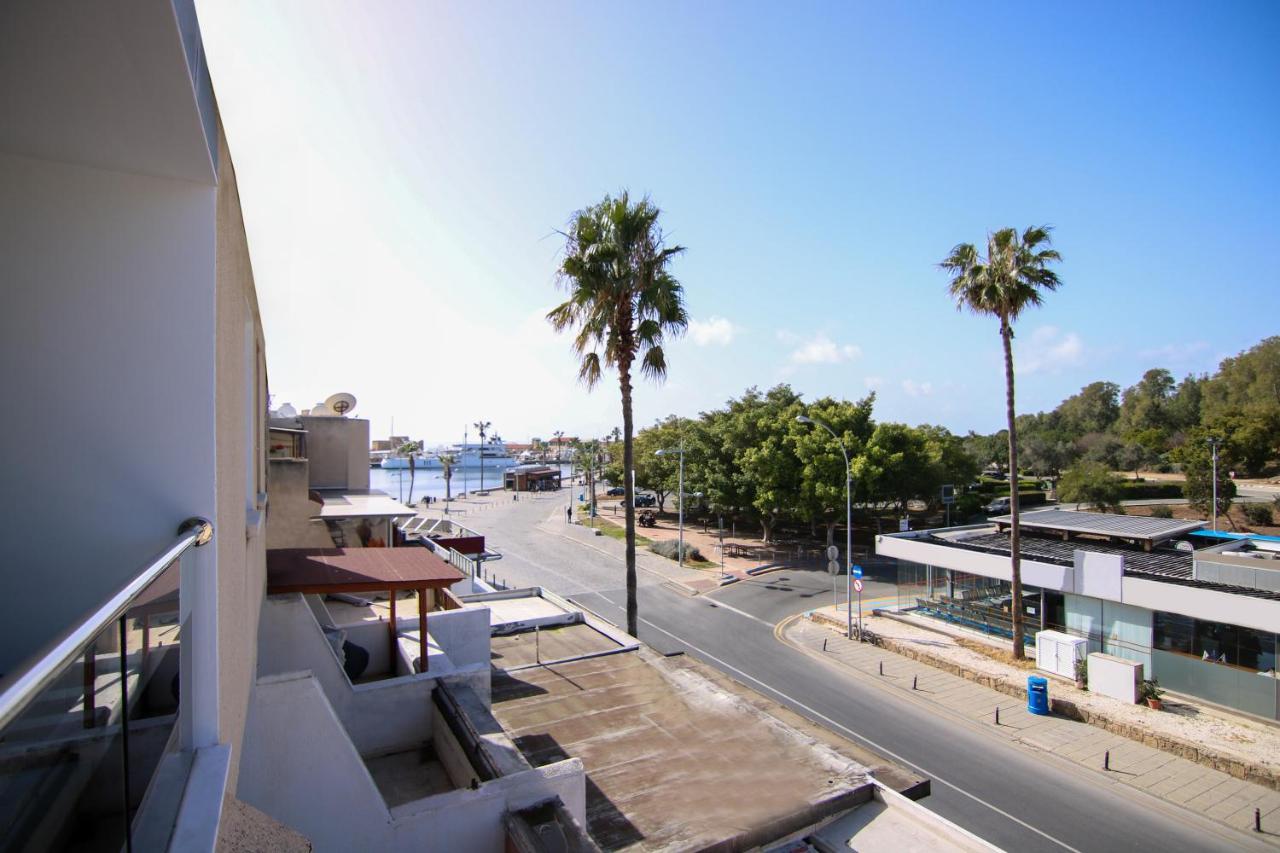 Phaedrus Living - Seaside Executive Flat Harbour 101 Daire *